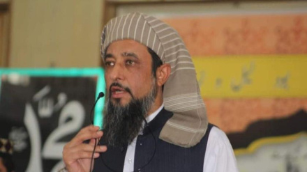 Pakistan'daki Hakaniye Camisi'nde patlama: Taliban'ın manevi liderinin oğlu öldürüldü