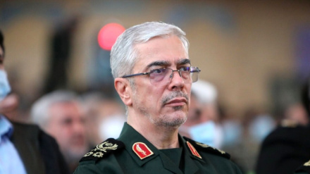 ईरान की सशस्त्र सेना के Chief of the General Staff की चेतावनीः अगर ईरान की सुरक्षा के लिए चुनौती उत्पन्न की गयी तो असुरक्षा के ज़िम्मेदार, शांति नहीं देखेंगे
