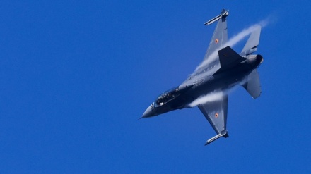La DCA yéménite attaque un F-16 de l'US Army/ Des milices liées à Al-Jolani font pression sur les adeptes de la famille du prophète en Syrie