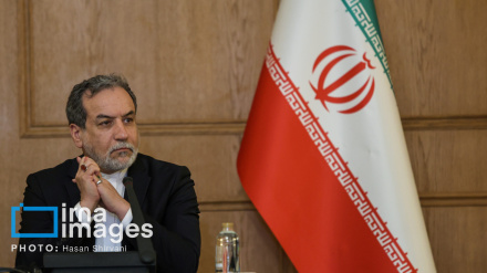 Ərağçi:Ğətərı əmir tehronədə 2 tərəfə rabitə iyən Livan, Suriyə və Ğəzzə həxədə  muzakirəş kardə