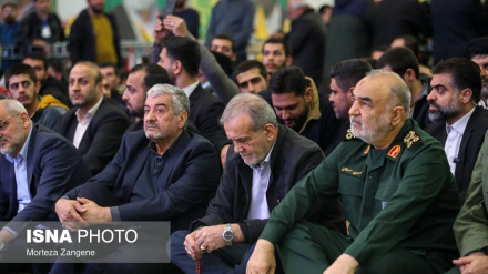 Իրանցիները հարգել են նահատակ Նասրալլահի հիշատակը և վերանորոգել նրա հետ իրենց ուխտը 