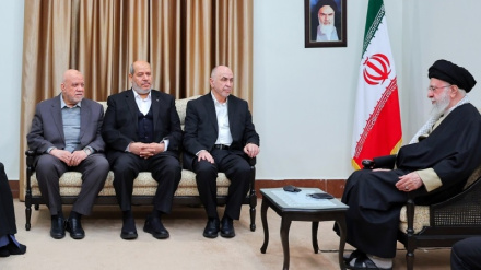 מנהיג מהפכני בפגישה עם חברי מועצת ההנגה של חמאס: לא נתתם לאמריקה ולישראל להשיג את מטרותיהן