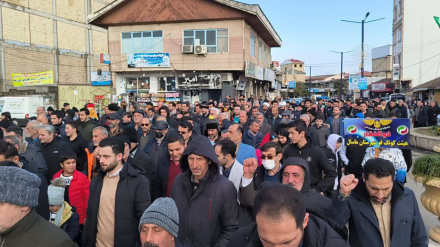 İroni İslomi İnğilobi səbarzəti 46 minnə sorəqardış, Tolışon çı İnğilobi kənoədən(+Reportaj)