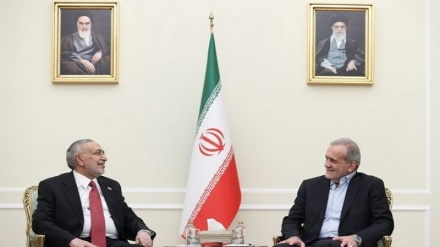 د ایران ولسمشر پزشکیان د اسلامي هیوادونو په اتحاد ټینګار وکړ