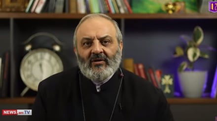 Սրանք խոսում էին՝ Սյունիքի «միջանցք» գոյություն չունի, իսկ այսօր բացահայտ խոսում են այն հանձնելու մասին. Բագրատ Սրբազան