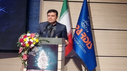 نخبگان افغانستانی در ایران دیگر مهاجر نیستند/ طرح‌های دانش دو کشور را به یک زیست‌بوم تبدیل می‌کند