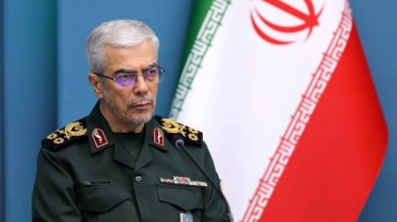 Генерал-майор Багери: Несмотря на все виды санкций, иранский народ непоколебим