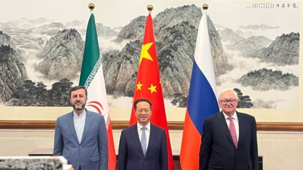 Tehran, Moskva və Pekin bütün birtərəfli qanunsuz sanksiyaları ləğv etməkdə israrlıdır