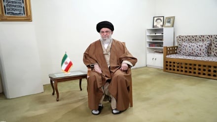 Отражение послания Лидера Исламской революции в мировых СМИ; Мусульманская умма должна противостоять преступлениям сионистов