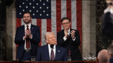 Trump'ın Kongre'ye yaptığı yıllık konuşmanın farklı yönleri