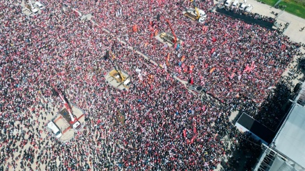 تجمع بزرگ مخالفان اردوغان در استانبول