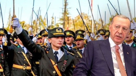Asya/Yeniden Yayın – Atina'daki Tartışmalı Geçit Töreni; Ankara'nın Türk Karşıtı Sloganlara Sert Tepkisi  