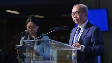 Beijing defends Tehran's pragmatism in JCPOA; First Chinese container train to go to Europe via Iran