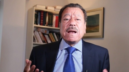 Analisti proteston ndaj liderëve arabë: Po poshtëroheni nga Uashingtoni dhe Tel Avivi, por nuk tregoni asnjë reagim