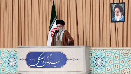 Ayatolá Jamenei: El régimen sionista es una fuerza subsidiaria de los colonialistas / Si Estados Unidos hace el mal, sufrirá un fuerte golpe
