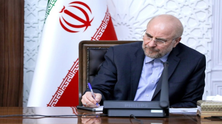 Ğalibaf de mıbarəkə rəməzonə manqi dəme mınosibəti bə islomiyə məmləkəton məclison rəison təbrikış vote