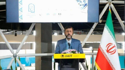 Biz təzyiqlə, hədə-qorxu ilə, sanksiyalarla bizə tələblər irəli sürülə bilən xalq deyilik
