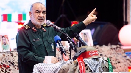 Shefi i IRGC: Irani nuk do të fillojë një luftë, por do t'i përgjigjet me vendosmëri kërcënimeve