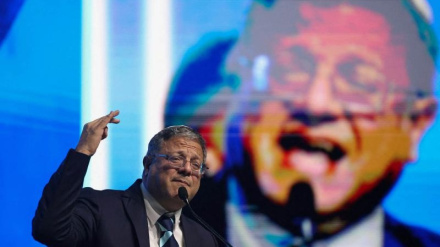 ग़ज़्ज़ा के ईंधन भंडारों पर बमबारी कर देनी चाहिये/ इराक़चीः अमेरिका ने जब भी धमकी दी उसे ईरानी मुक़ाबले का सामना हुआ