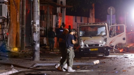 פיצוץ בתל אביב; עימותים בגדה המערבית והריגת 2 ישראלים