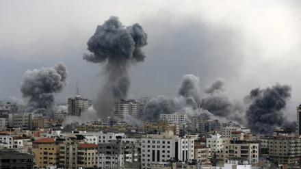 מעשי טבח ישראלים בעזה ותקיפת נושאת מטוסים אמריקאית