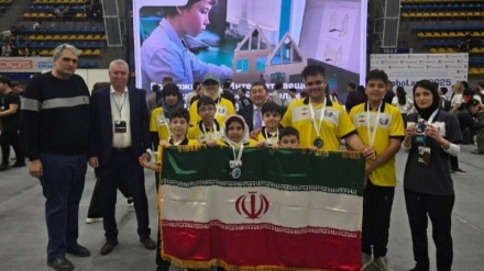Representantes iraníes brillan en competiciones internacionales de robótica