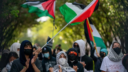 Trump atishia kuviadhibu vyuo vikuu 60 ili visiruhusu maandamano dhidi ya Israel