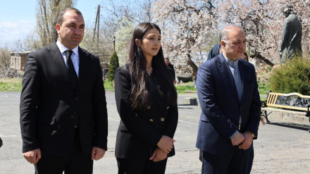 Իրանի դեսպանը այցելել է Կարբիի միջնակարգ դպրոց՝ Հատուկ հրավերով