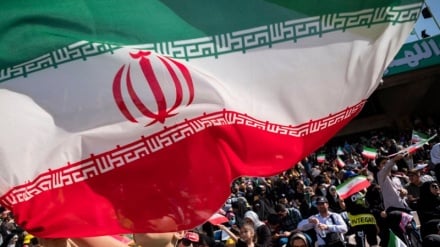 Sie boykottieren Iran seit 46 Jahren. Wer ist jetzt der Gewinner? | Reaktionen von X-Nutzern auf Washingtons Sanktionen