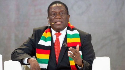 Kwa nini Rais Mnangagwa wa Zimbabwe anakabiliwa na shinikizo la kujiuzulu?