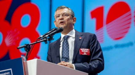 Türkiyə müxalifətinin lideri növbədən kənar seçkilərə çağırıb