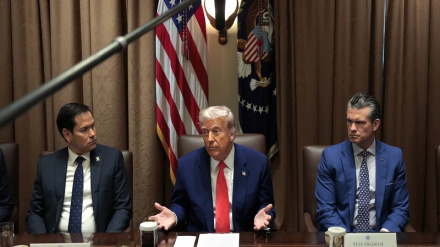 د امریکا چارواکو له ایران سره د خبرو په هکله غونډه وکړه