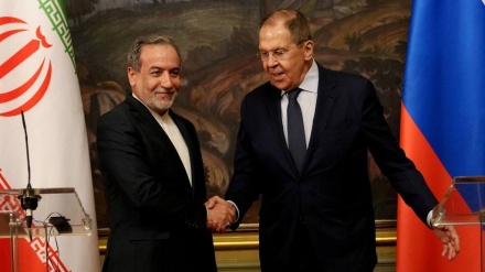 İron-Rusiyə əloğəon zumand iyən strateji xarakterış heste.