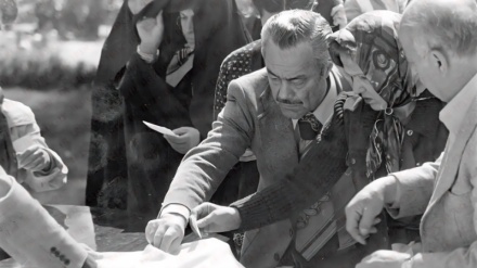 12 Farvardin, dita kur iranianët zgjodhën sistemin e 