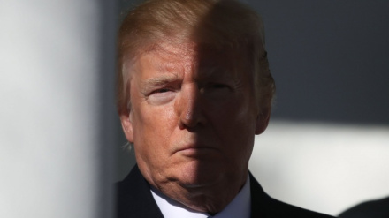 Eine Welt ohne Handelsgewinner; Trump kündigt wirtschaftliche Rezession an

