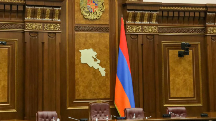 107 նամակ 107 պատգամավորի` Փաշինյանին իմպիչմենտ հայտնելու համար. «Արթուն ենք»–ի ակցիան