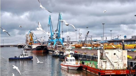 Ənzəli porti kompleksiku 51 fayiz əmtəə ixracati əlovə bey
