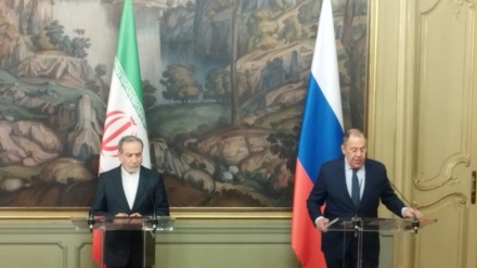 Canciller iraní: Las relaciones entre Irán y Rusia son sólidas y estratégicas