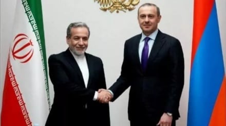 ՀՀ ԱԽ գլխավոր քարտուղարը հանդիպել է Արաղչիի հետ