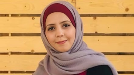 نویسنده فلسطینی: در رسانه‌های غربی و عربی آدم‌هایی مثل من حذف می‌شوند، یا با بمب، یا با تیتر!