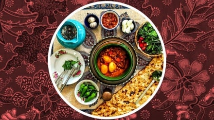 Delicioso caldo; una comida tradicional iraní popular en reuniones familiares
