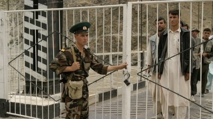 اخراج حدود ۵۰ مهاجر افغانستانی از تاجیکستان به کشورشان
