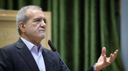 Pezeşkiyan: Uğurumuz düşməni məyus edir - Trampın sözləri ziddiyyətlidir