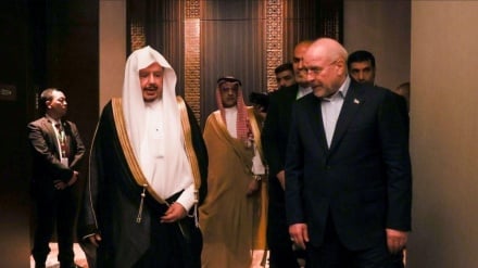İran Meclis Başkanı: İslam Dünyasının İlerlemesi İran ve Suudi Arabistan'ın İşbirliğine Bağlıdır