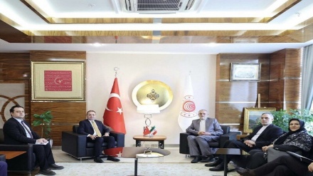İran ve Türkiye Ekonomik ve Ticari İşbirliğini Genişletmeyi Vurguladı