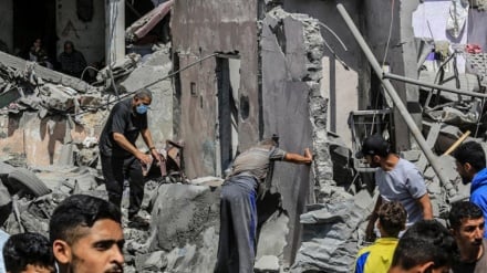 Hamas: Han Yunus'taki mülteci çadırlarının bombalanması barbarca bir suç ve faşizmin örneğidir