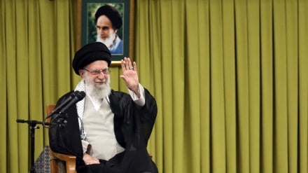 İranın Ali Rəhbəri: Trampın sözləri Amerika xalqı üçün rüsvayçılıqdır