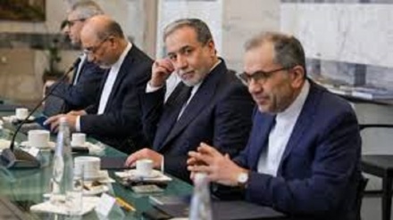 پایان دور پنجم مذاکرات غیرمستقیم ایران - آمریکا/ عراقچی: یکی‌ از حرفه‌ای‌ترین ادوار مذاکراتی را داشتیم