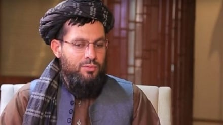 طالبان: له ټولنیزو شبکو ناروا ګټه اخیستونکو ته سزا ورکول کېږي