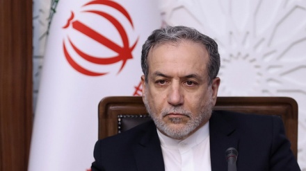 İran Dışişleri Bakanı Suudi Arabistan'da